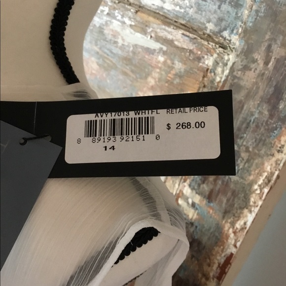 Donated -Tadashi Shoji spring dress - Picture 4 of 6